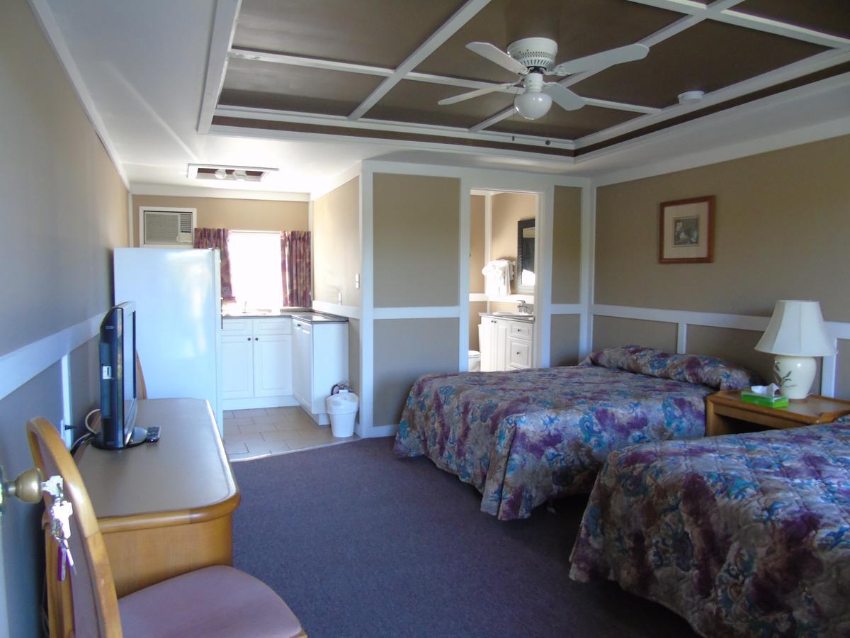 Kit Wat Motel & Marina Sauble Beach Dış mekan fotoğraf