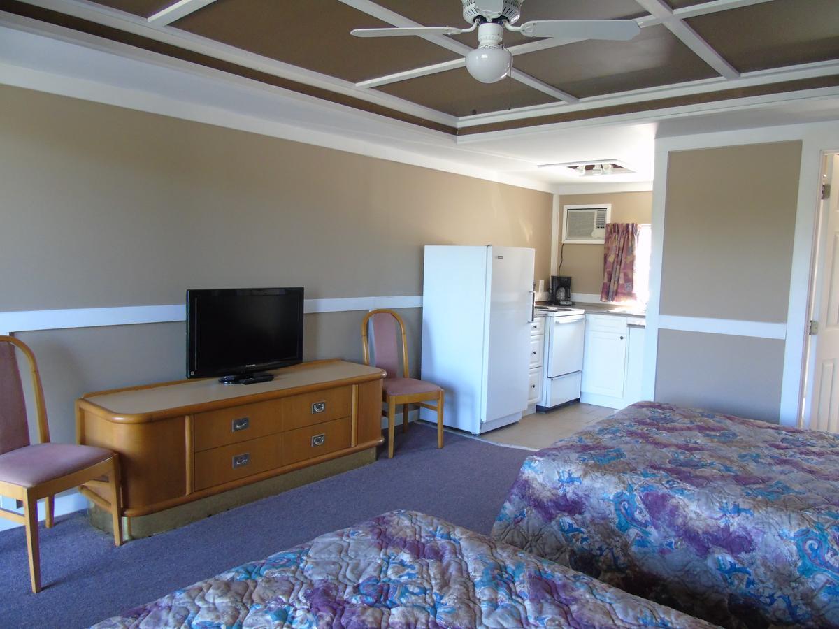 Kit Wat Motel & Marina Sauble Beach Dış mekan fotoğraf