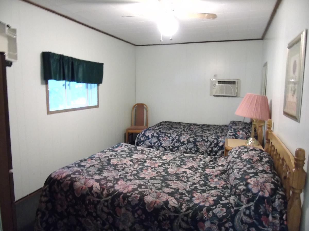 Kit Wat Motel & Marina Sauble Beach Dış mekan fotoğraf
